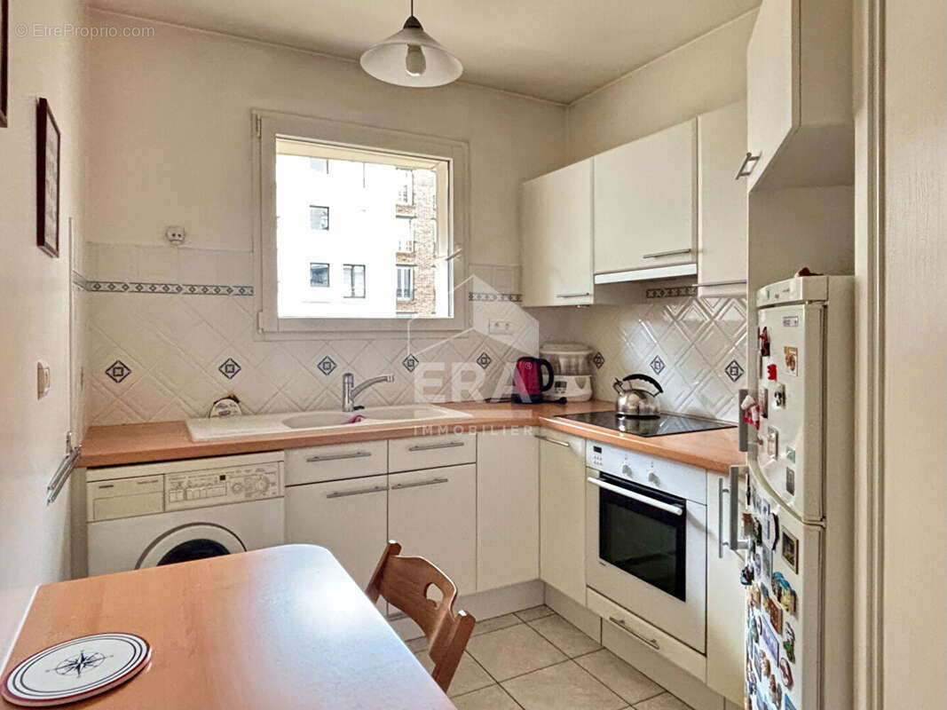 Appartement à LEVALLOIS-PERRET