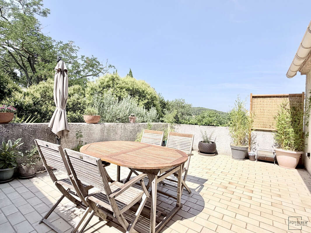 Maison 207 m² à Armissan  - photo 8