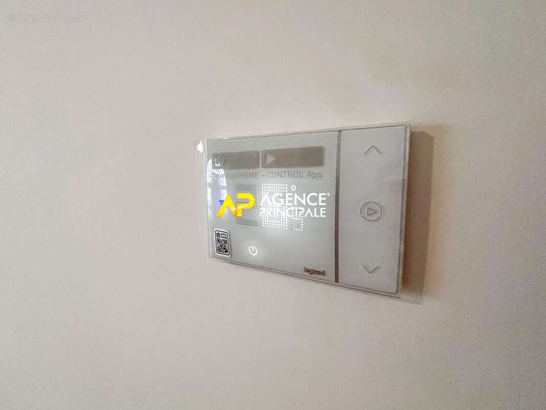 Appartement à SARTROUVILLE