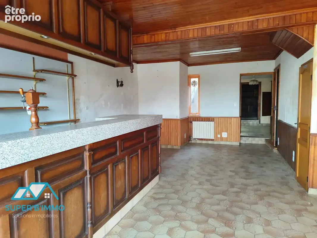 MAISON - 140 m2 - Terrain et dépendance - photo 3