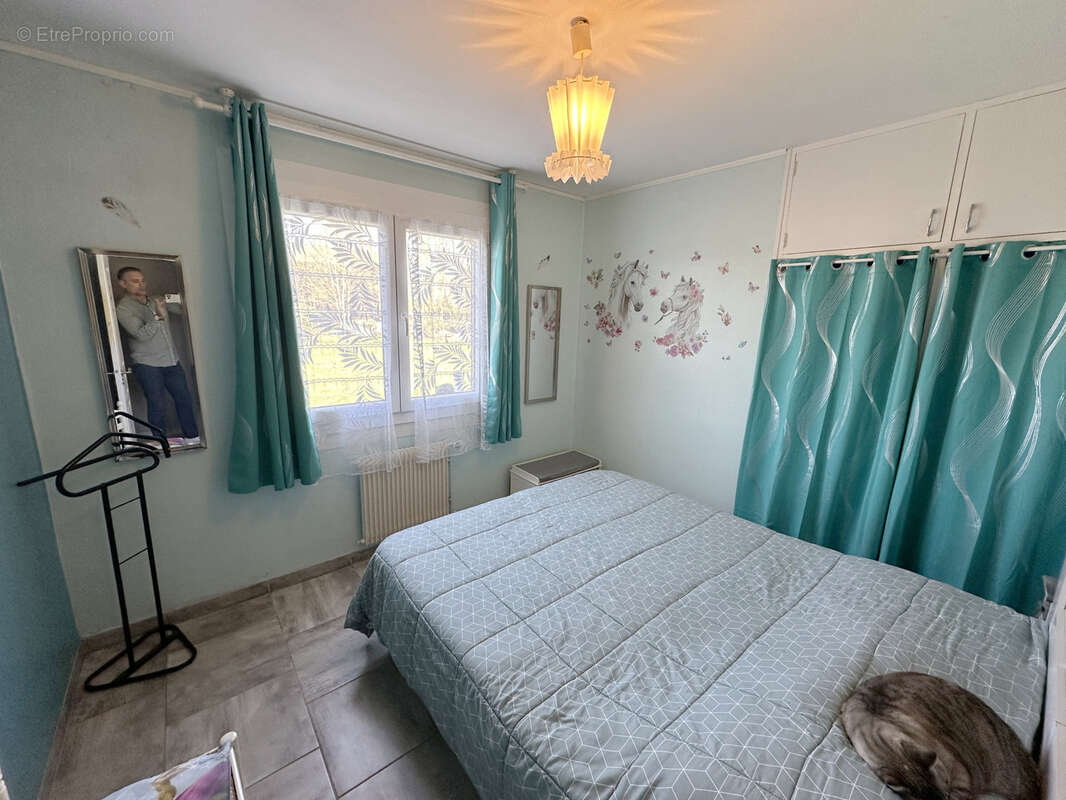 Maison à SAINTE-BAZEILLE