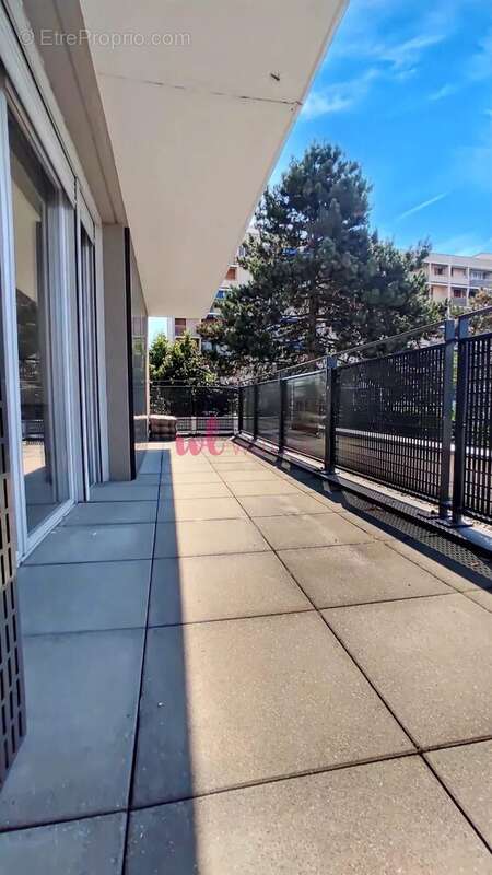 Appartement à VILLEURBANNE