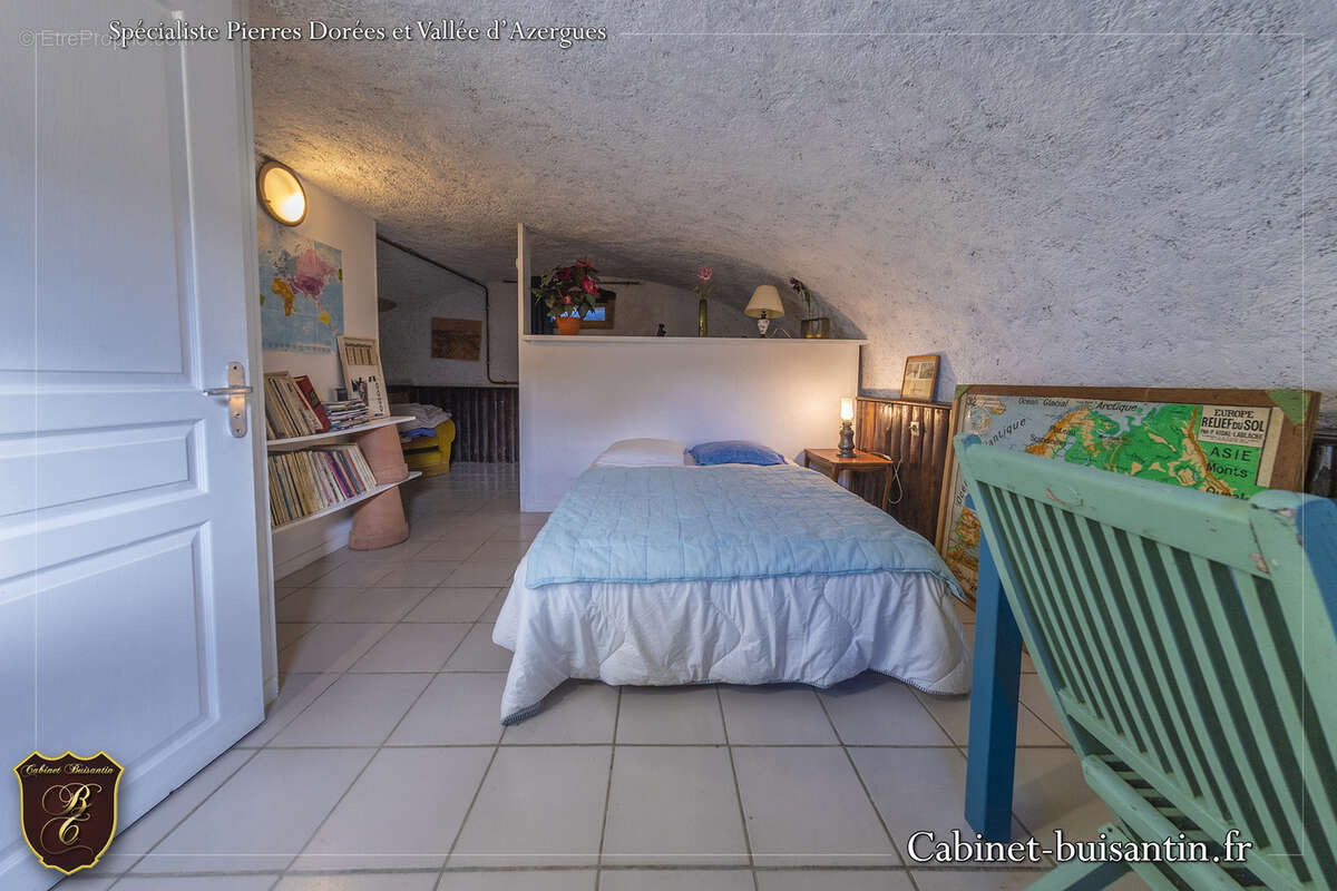 Maison à LE BOIS-D'OINGT