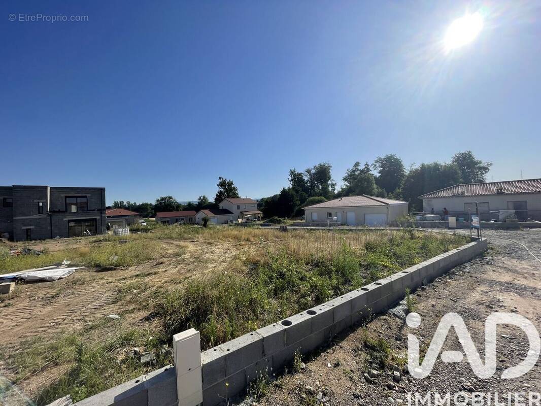 Photo 1 - Terrain à FEURS
