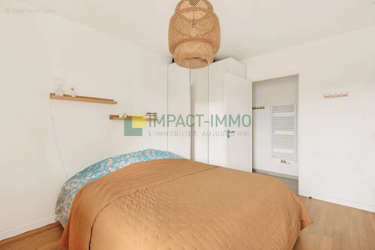 Appartement à CLICHY