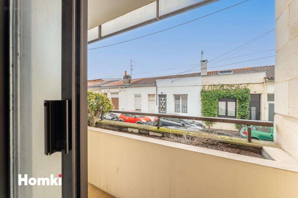 Appartement à BORDEAUX