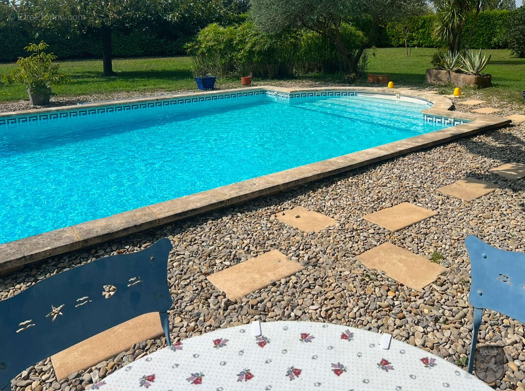 Maison à PIOLENC