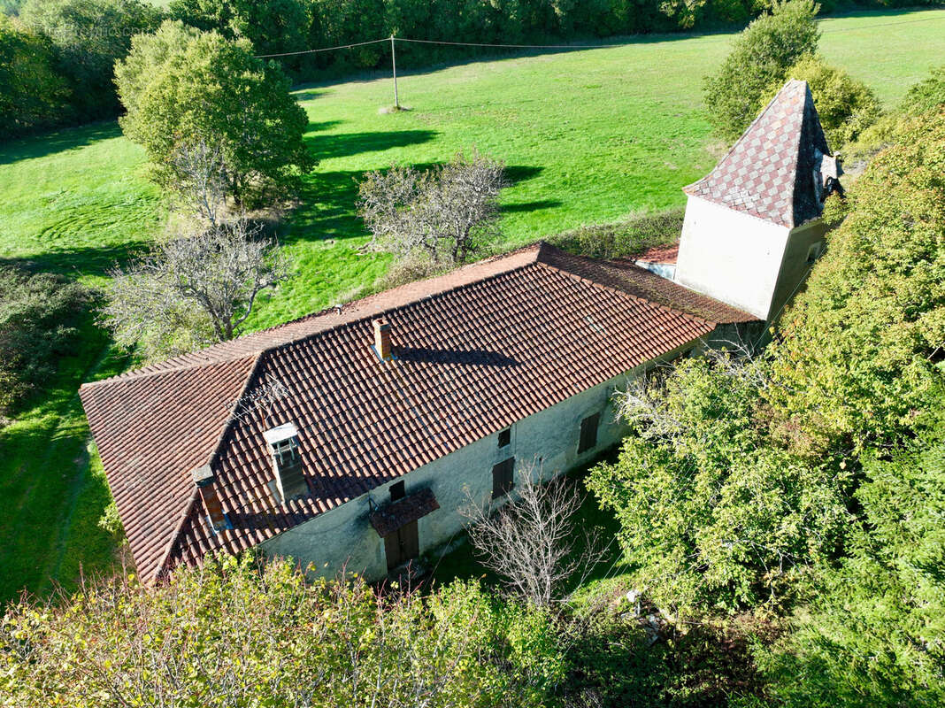 Maison à CASTELLA