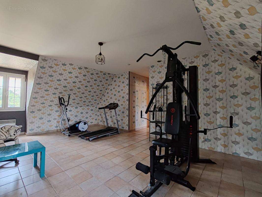 Maison à CHATEAU-RENARD