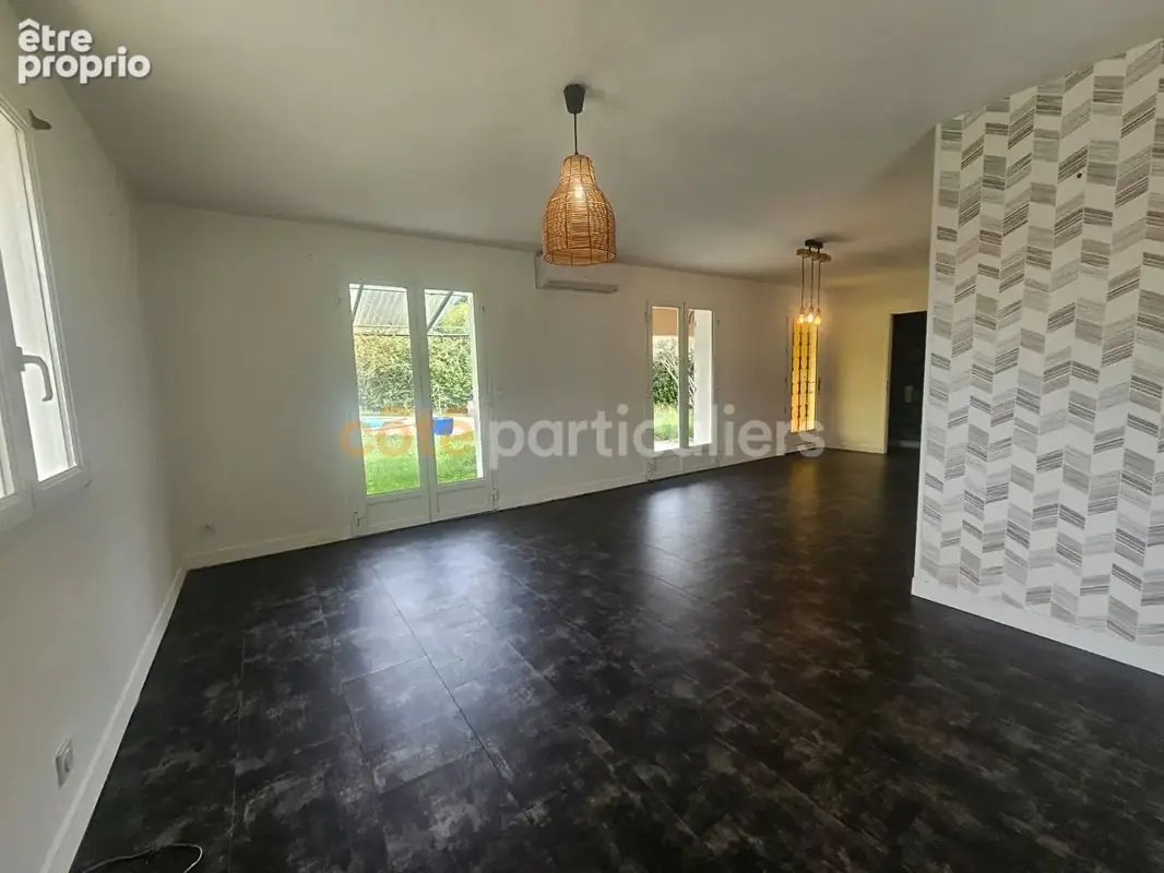 Maison de plain pied avec jardin clos et piscine - photo 11