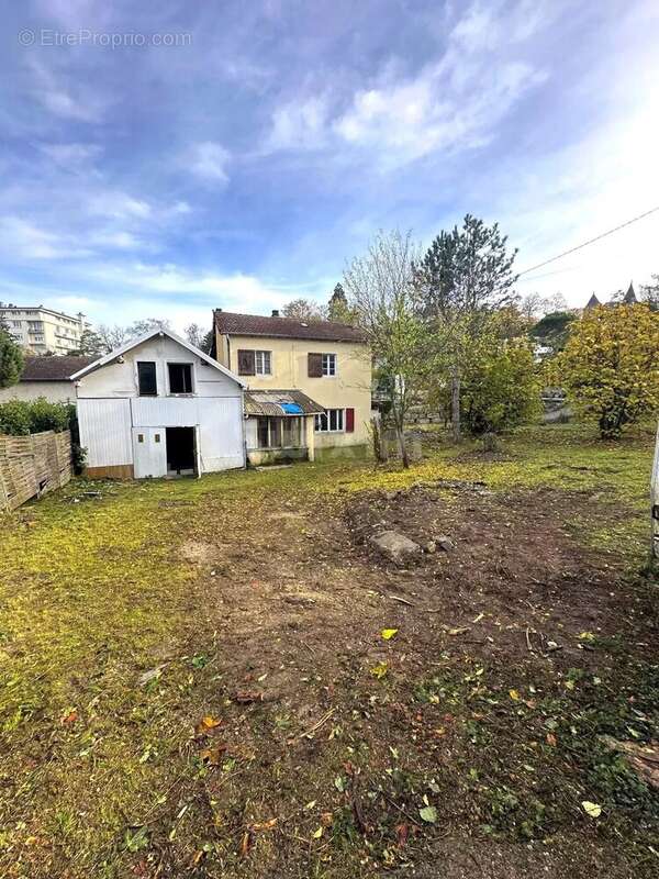 Maison à LONS-LE-SAUNIER