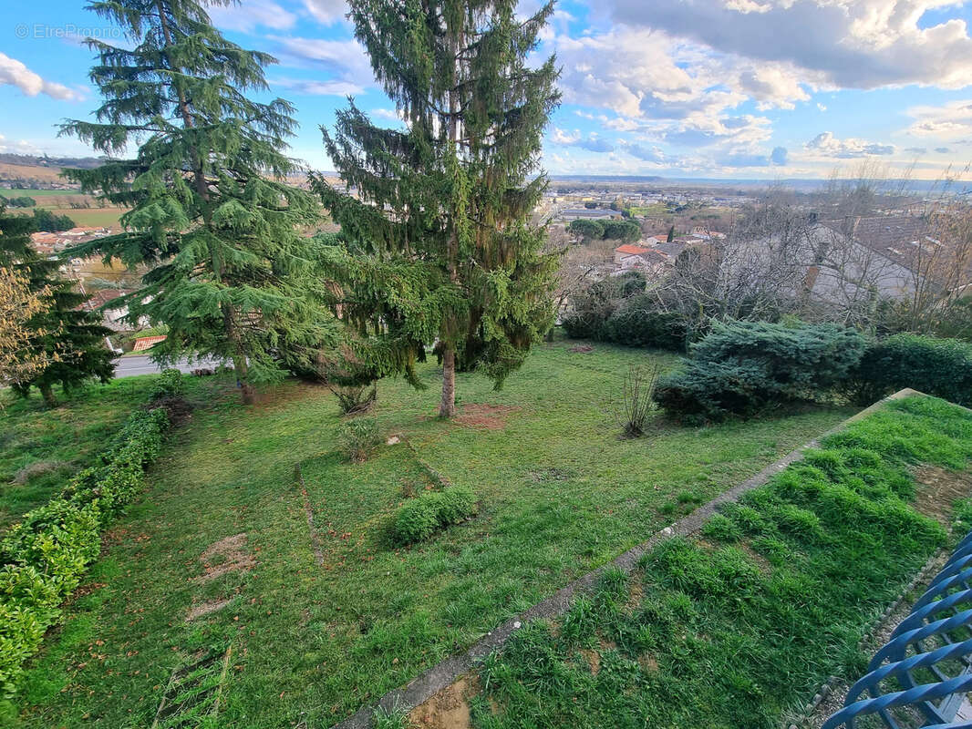 Maison à BON-ENCONTRE