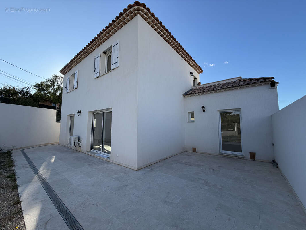 Maison à BRUE-AURIAC