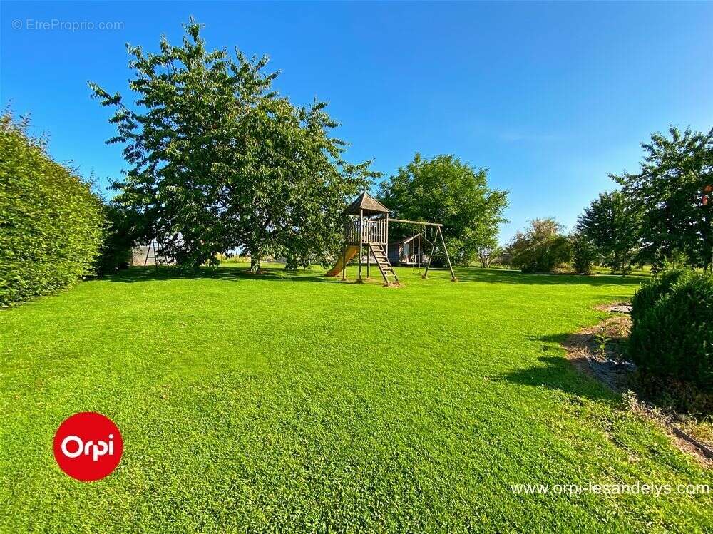 Maison à LYONS-LA-FORET