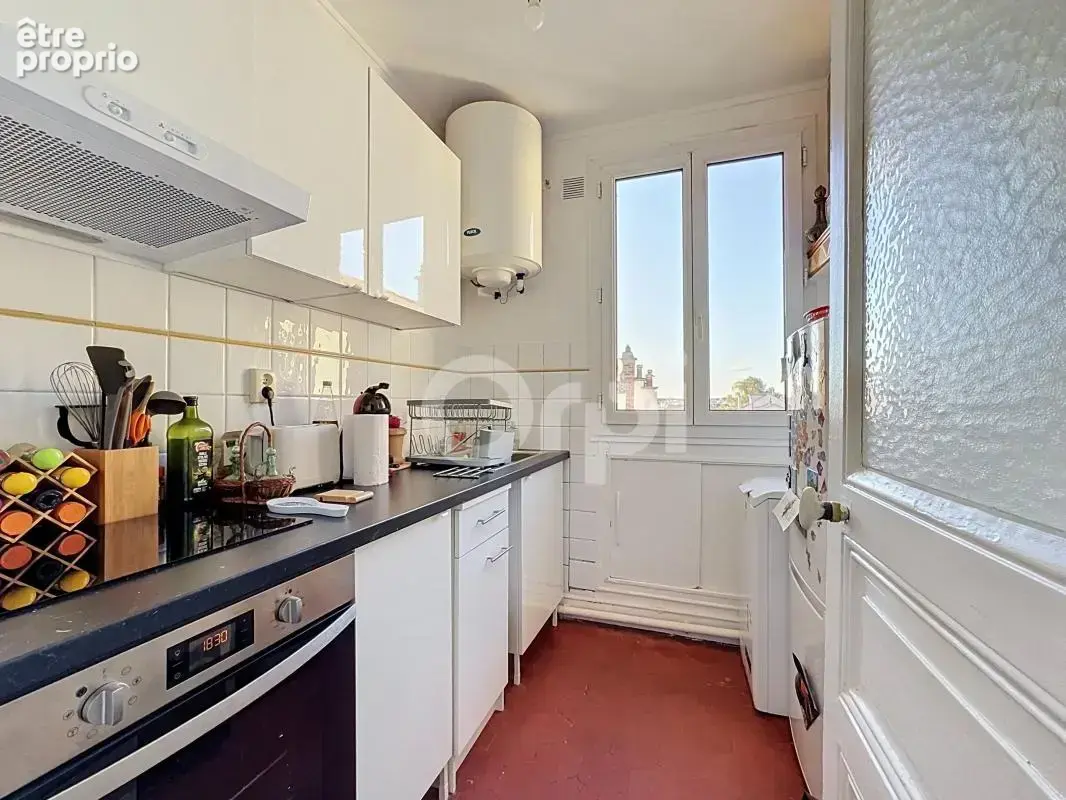 Invest locatif • bel ancien • secteur recherché - photo 9