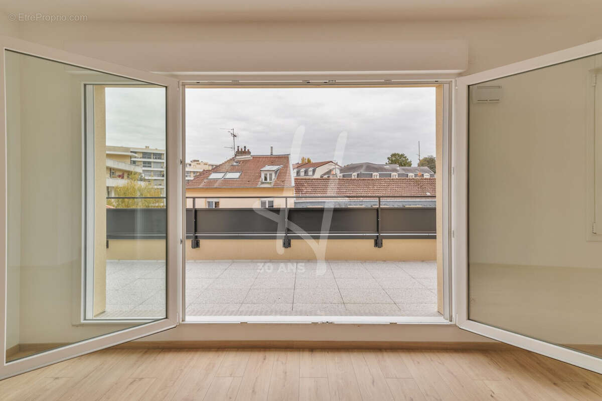 Appartement 106 m² à Metz  - photo 4