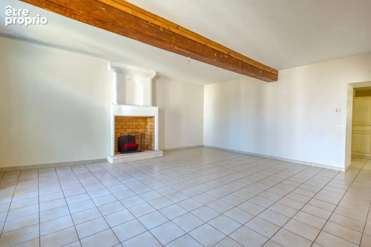 Maison charentaise en pierre de 4 chambres avec une maison d’hôtes de 3 chambres, située entre Jonzac et Pons. - photo 34