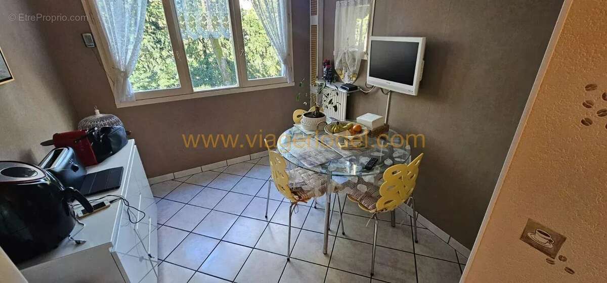 Appartement à CORBEIL-ESSONNES