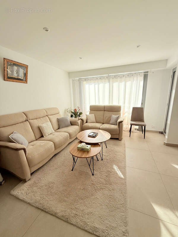 Appartement à LE CANNET