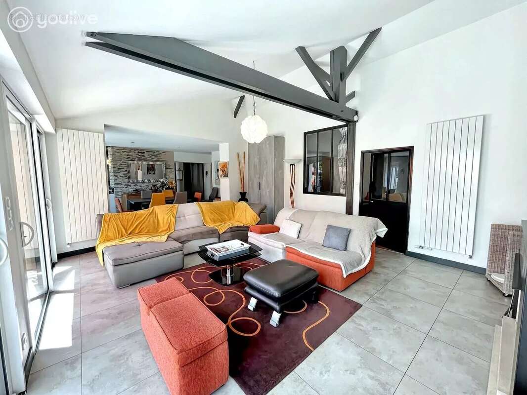 Maison à BRAIN-SUR-L'AUTHION