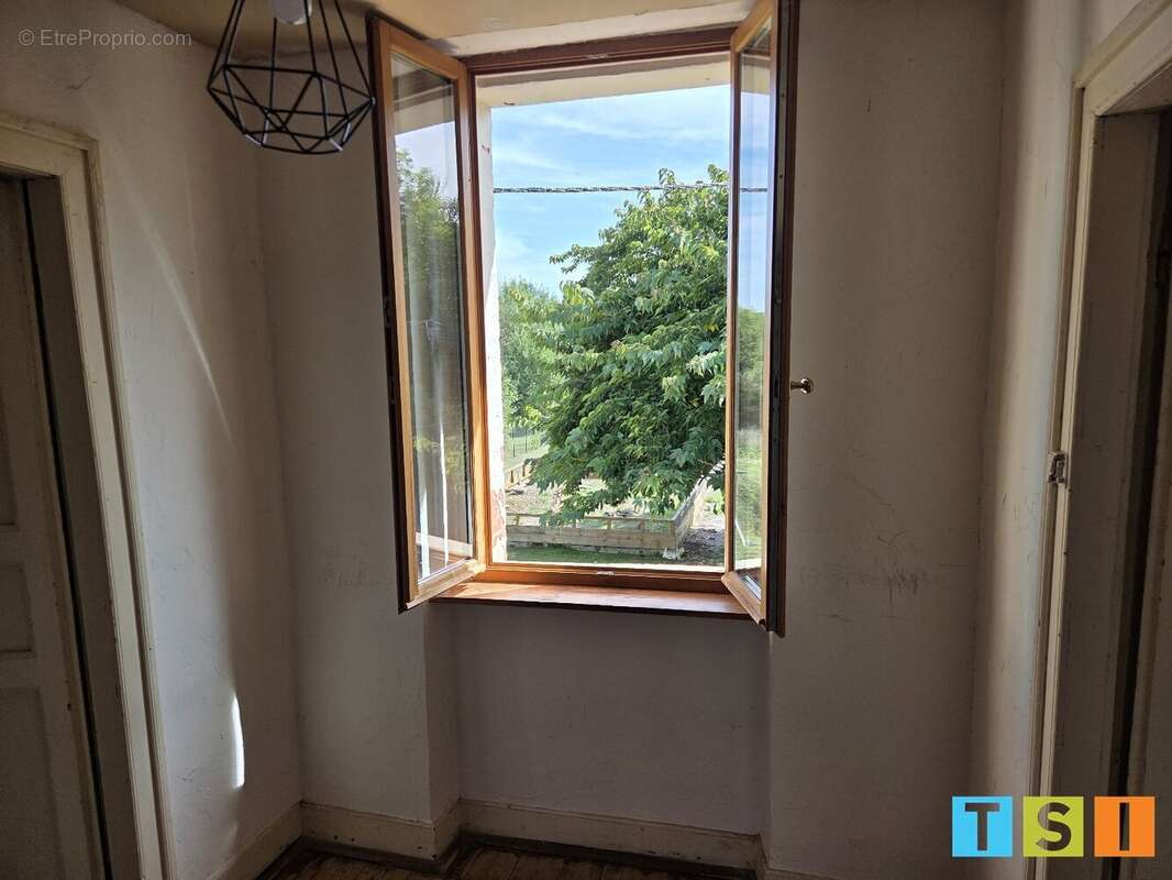 Maison à L&#039;ISLE-EN-DODON