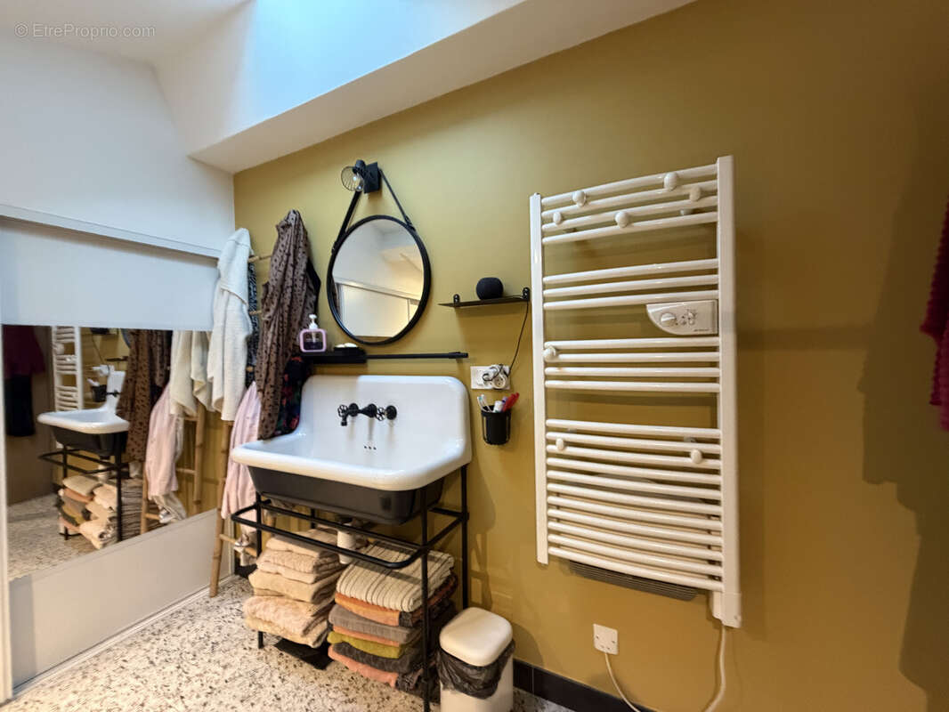 Appartement à PLAN-DE-CUQUES