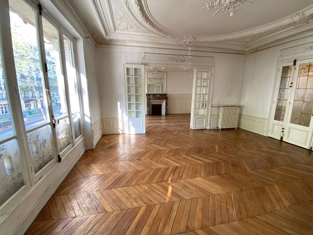 Appartement à PARIS-12E
