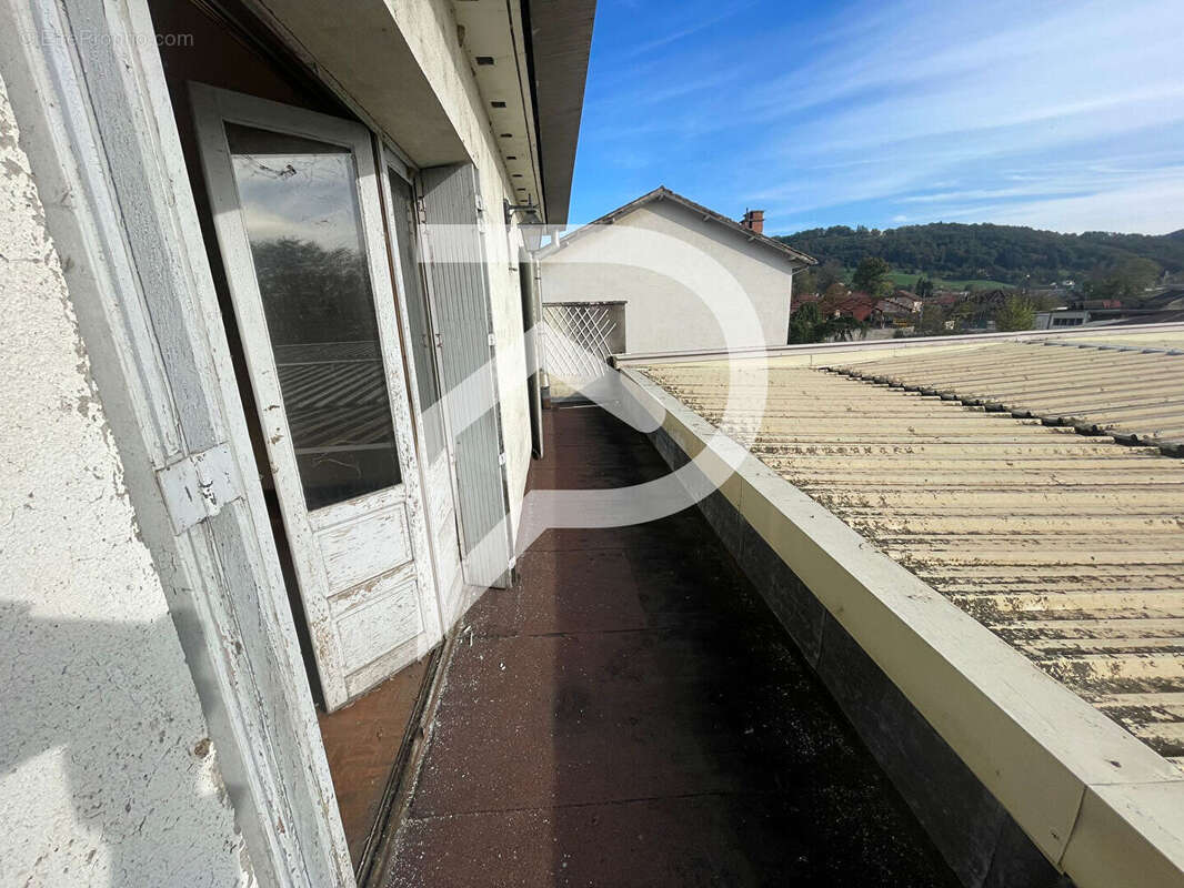 Appartement à BAGNAC-SUR-CELE