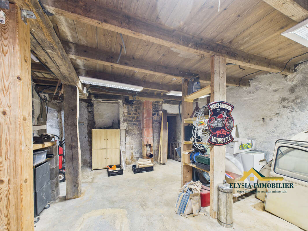 Maison à NEUVILLE-LES-VAUCOULEURS