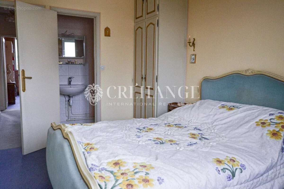 Appartement à CROISSY-SUR-SEINE