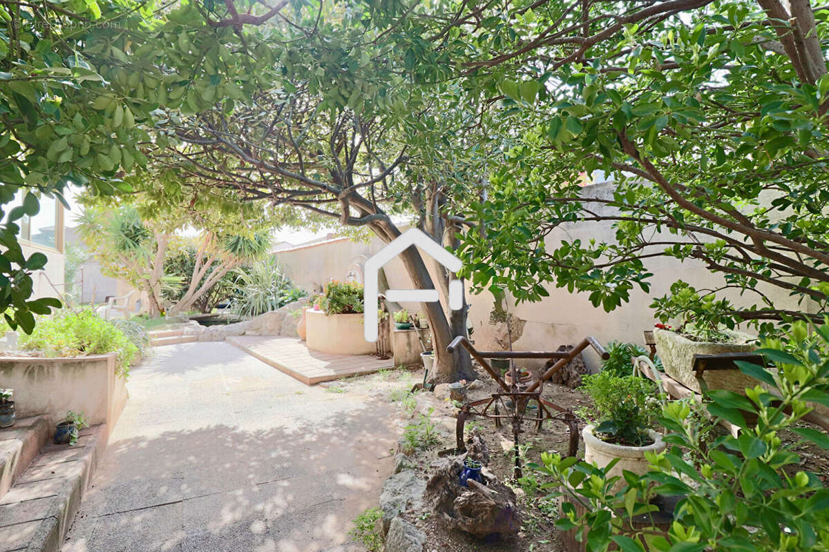 Maison à PORT-DE-BOUC