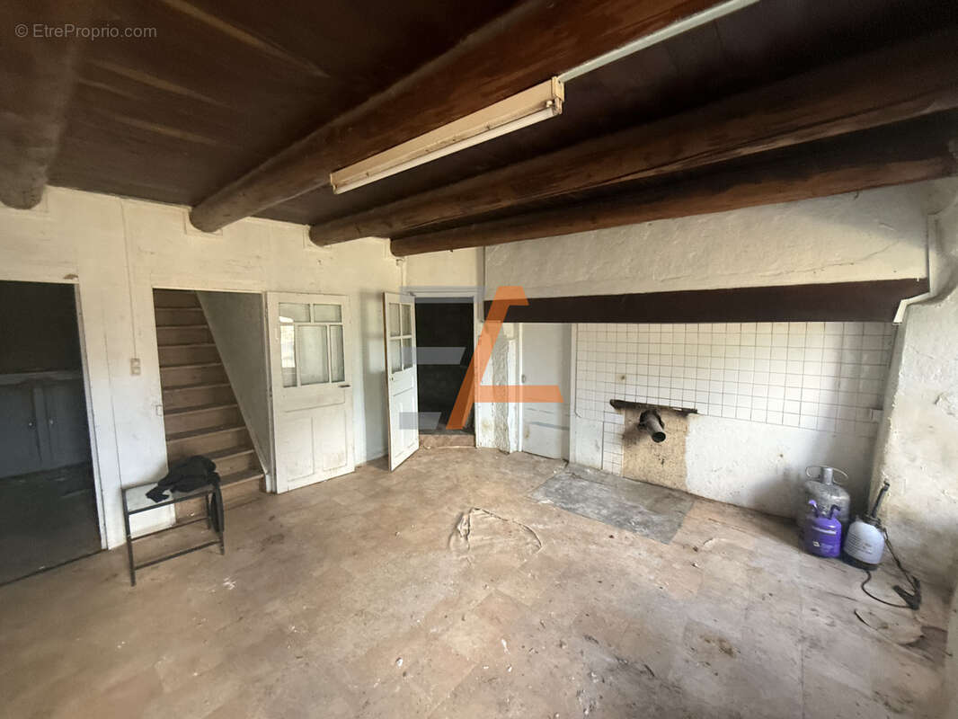 Maison à PRESAILLES