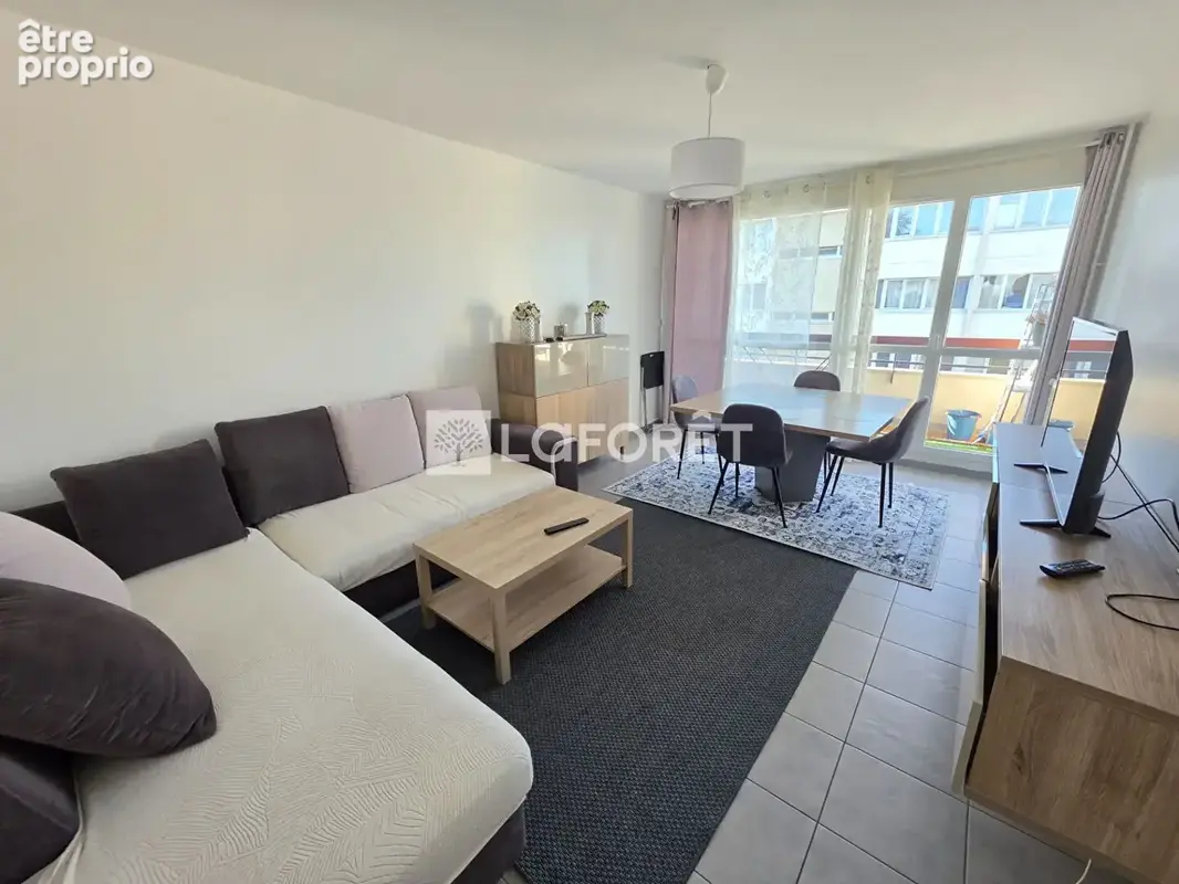 Appartement Villemomble 2 pièce(s) 50 m2 - photo 2