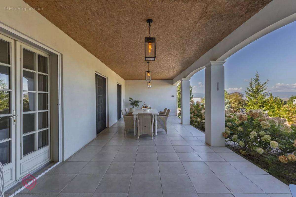 Maison à LEZIGNAN-CORBIERES