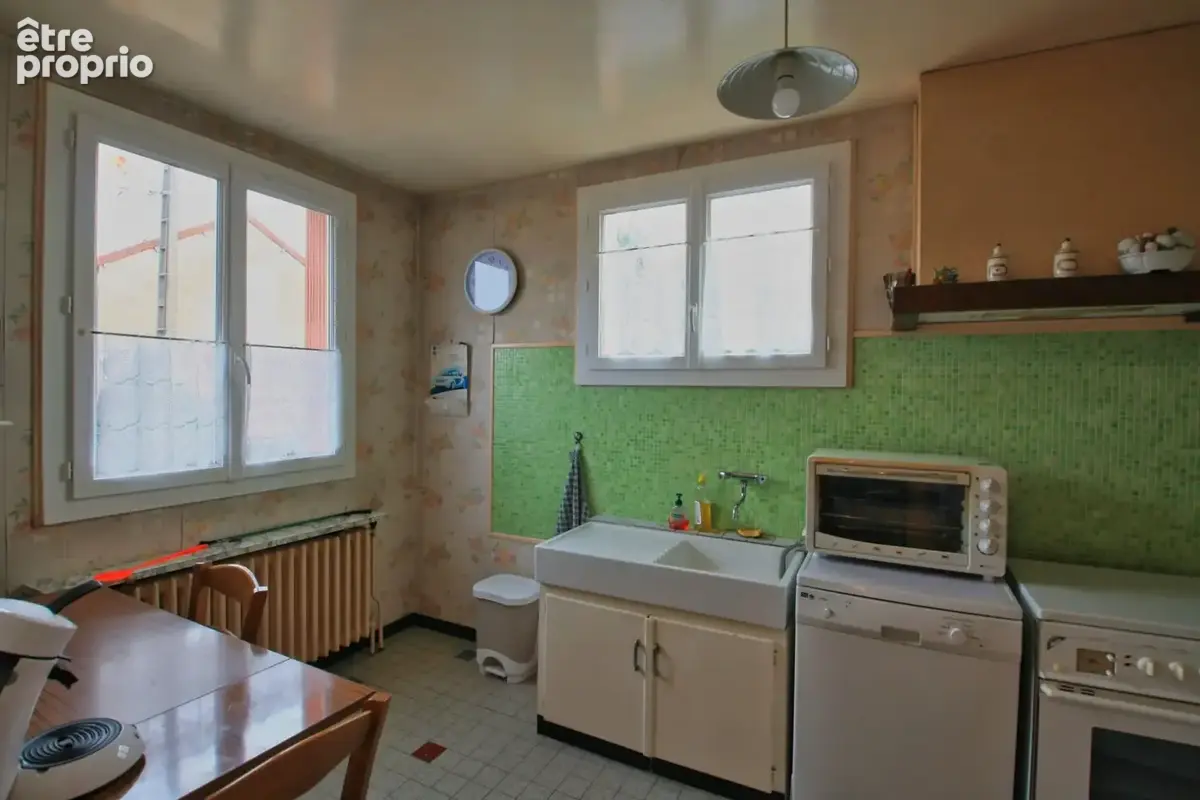 Maison 4 chambres, à proximité des commodités, élevée sur sous-sol - photo 6