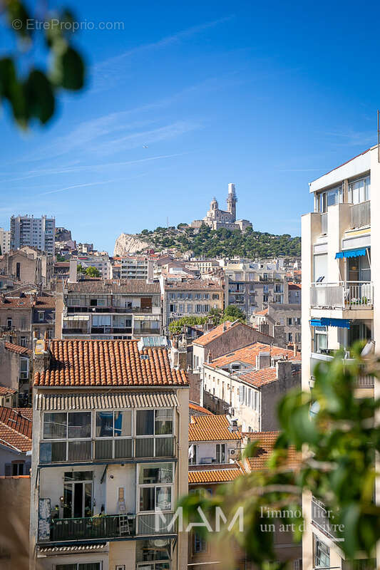 Appartement à MARSEILLE-6E