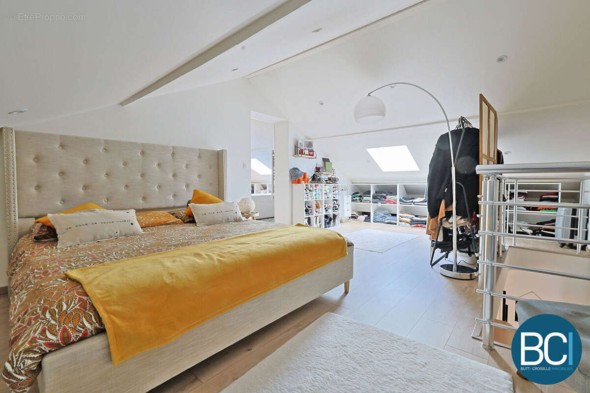 Appartement à VARANGEVILLE