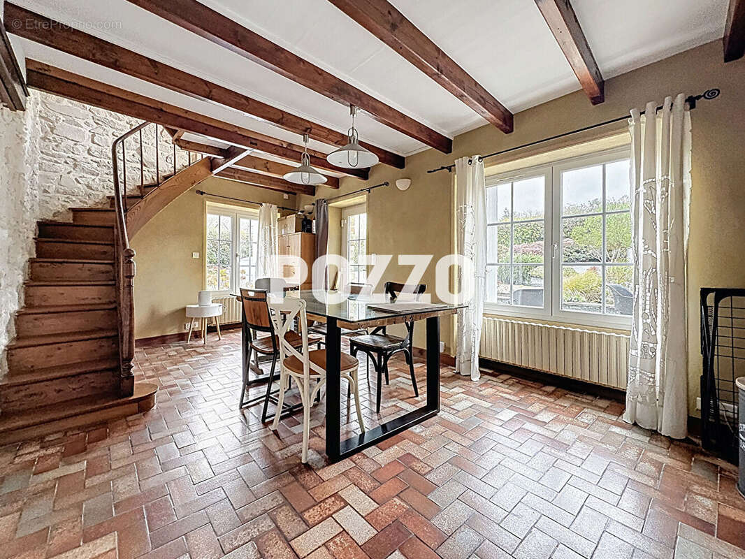 Maison à BRICQUEVILLE-LA-BLOUETTE