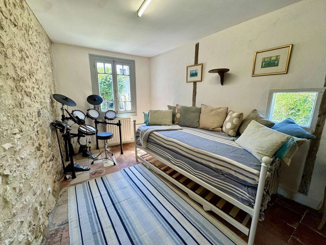 Maison à EYMET