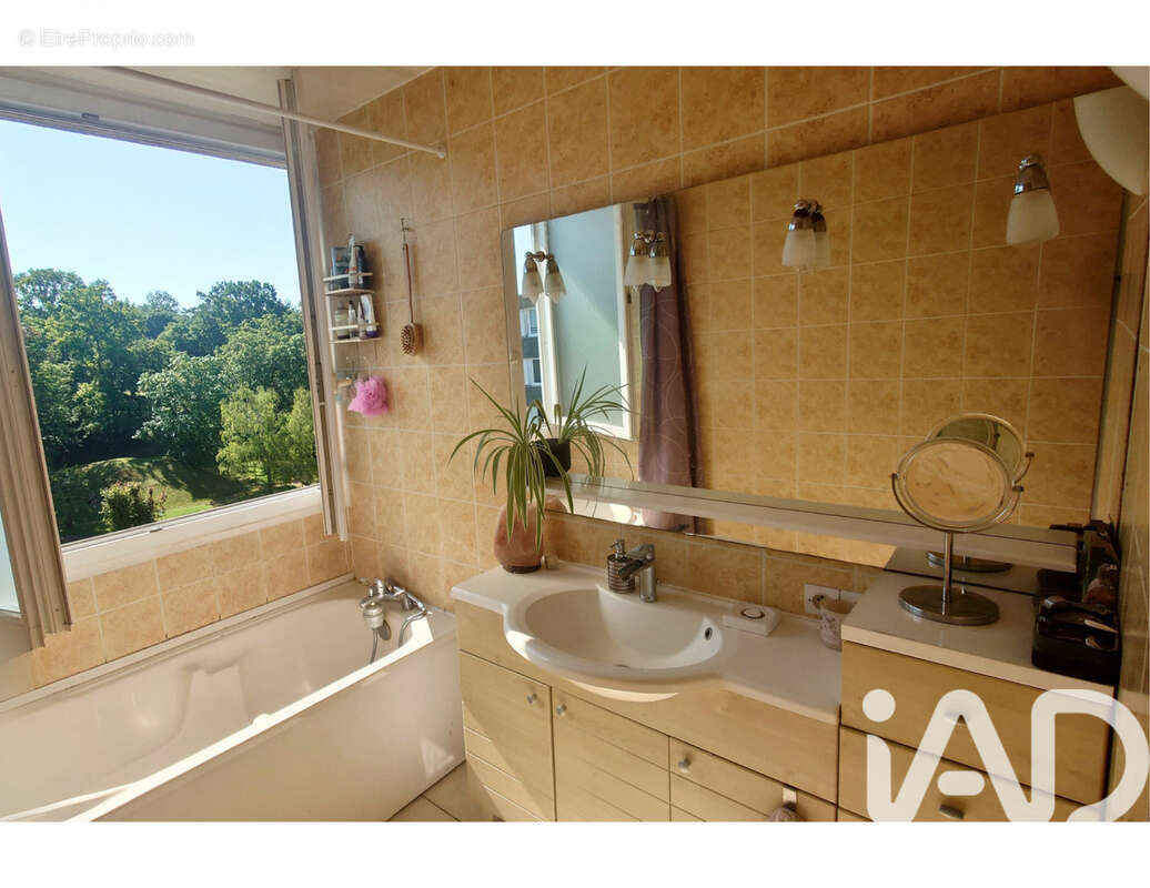 Photo 9 - Appartement à ERAGNY