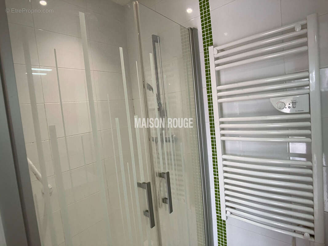 Maison à HENANBIHEN