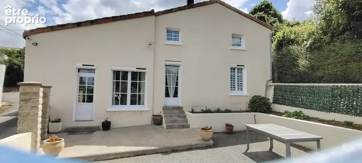 Maison à vendre 5 pièces SAINT LOUP LAMAIRE (79) - photo 4