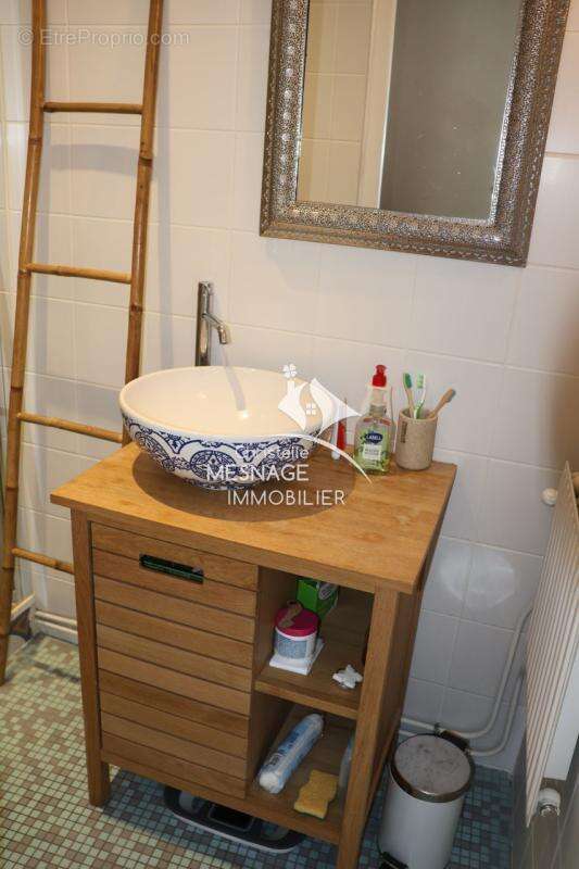 À vendre chez Christelle Mesnage Immobilier, DINAN CENTRE-VI - photo 13