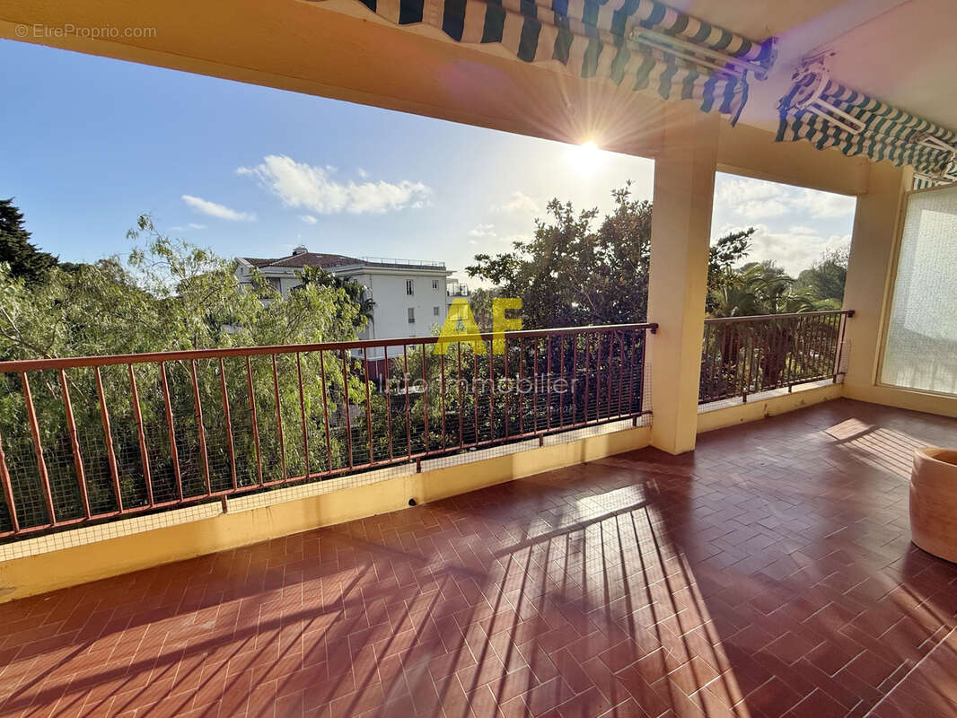 Appartement à SAINT-RAPHAEL