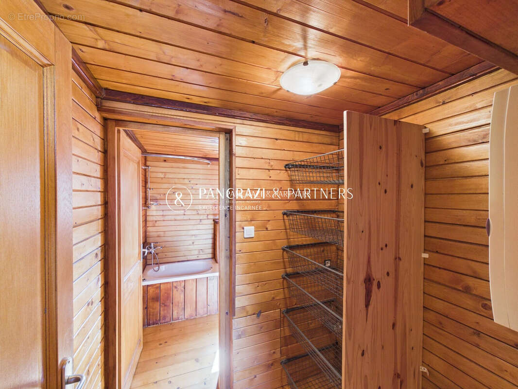 Maison 123 m² à Santa-Maria-Siche  - photo 6