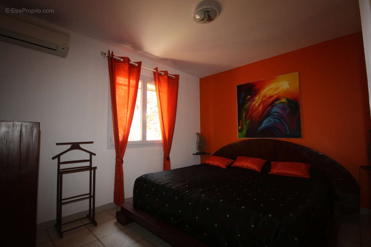 Villa récente à CAVALIERE - photo 13