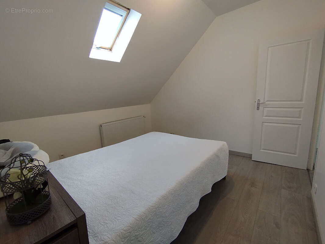 Maison SAINT-QUENTIN 4 pièces 75 m² - photo 9