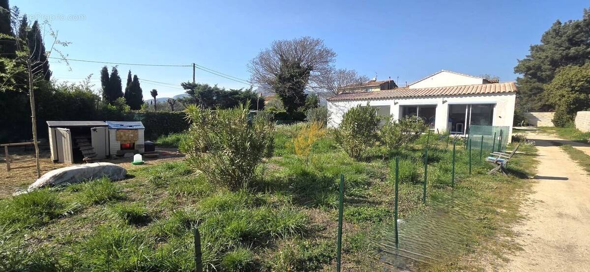 Maison à AUBAGNE