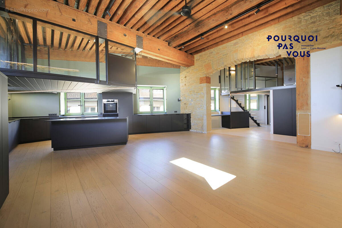 Appartement à LYON-4E