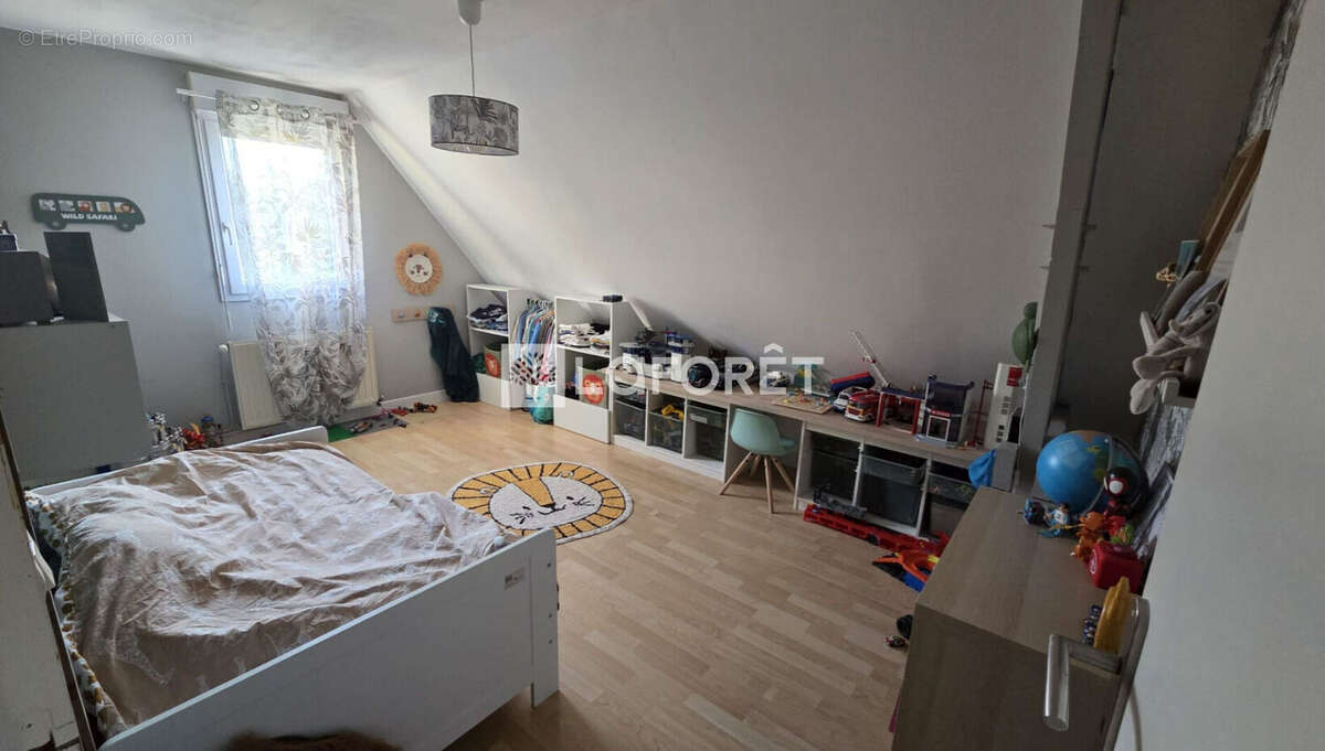 Maison à MONDEVILLE